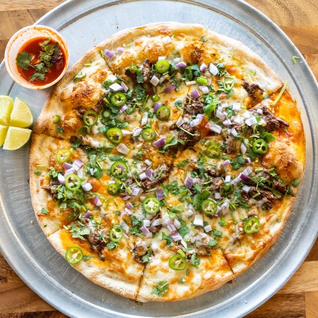 14" Large Birria Pizza.